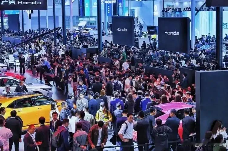 一夜之间，车市迎来重大消息！就在今天，也即是2026年4月24日，2026（第十