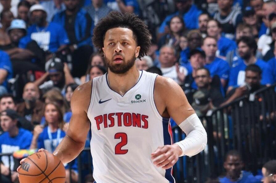 坎宁安24次失误创nba季后赛最尴尬纪录迷茫、打铁、失误三连击，坎宁安亲手把活塞