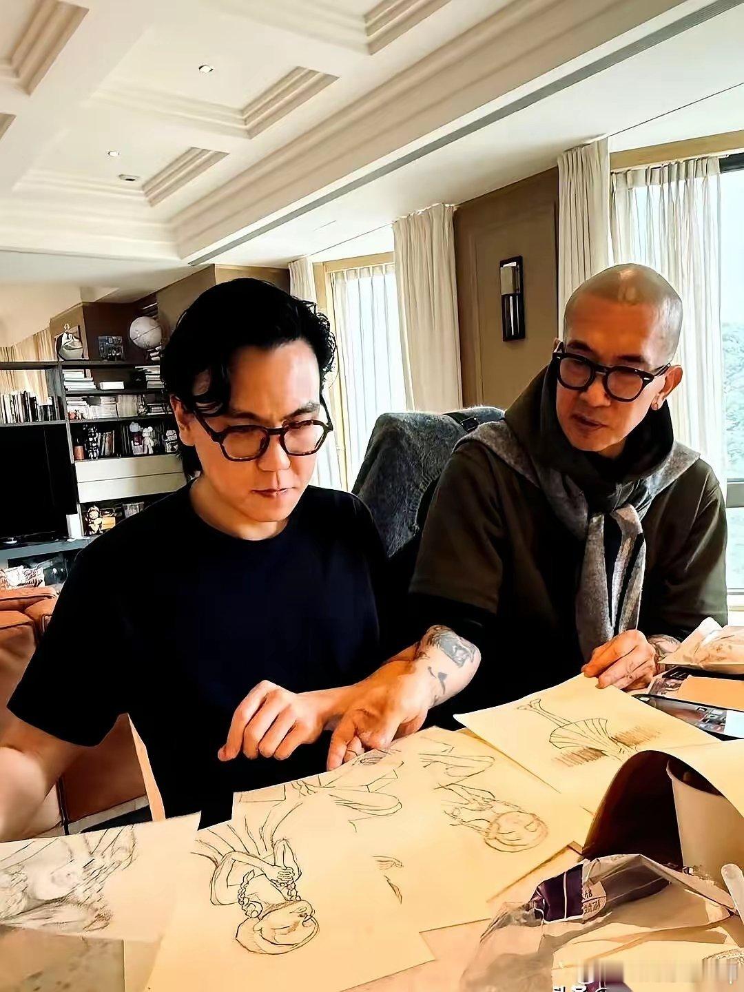 小S最近一段采访，信息量很大。她说，要给姐夫具俊晔办个画展。展品只有一种：一张又