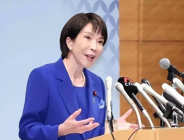 美国深夜收到消息：中国发两条公告，亚洲震动，日本右翼陷入癫狂！中国打出新春对日第