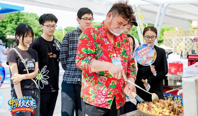 1元吃粽子自助餐是什么体验南京人是真的把鸭子拿捏得死死的！鸭血粉丝汤鸭血嫩滑、粉