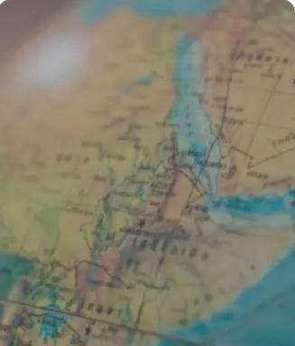 设置建州左卫
永乐十四年，岁在丙申，大明王朝的疆域北望，苍山如海，残阳如血。在广