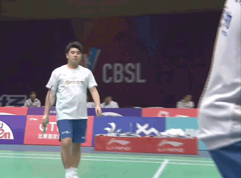 hold on hold on，好肥美