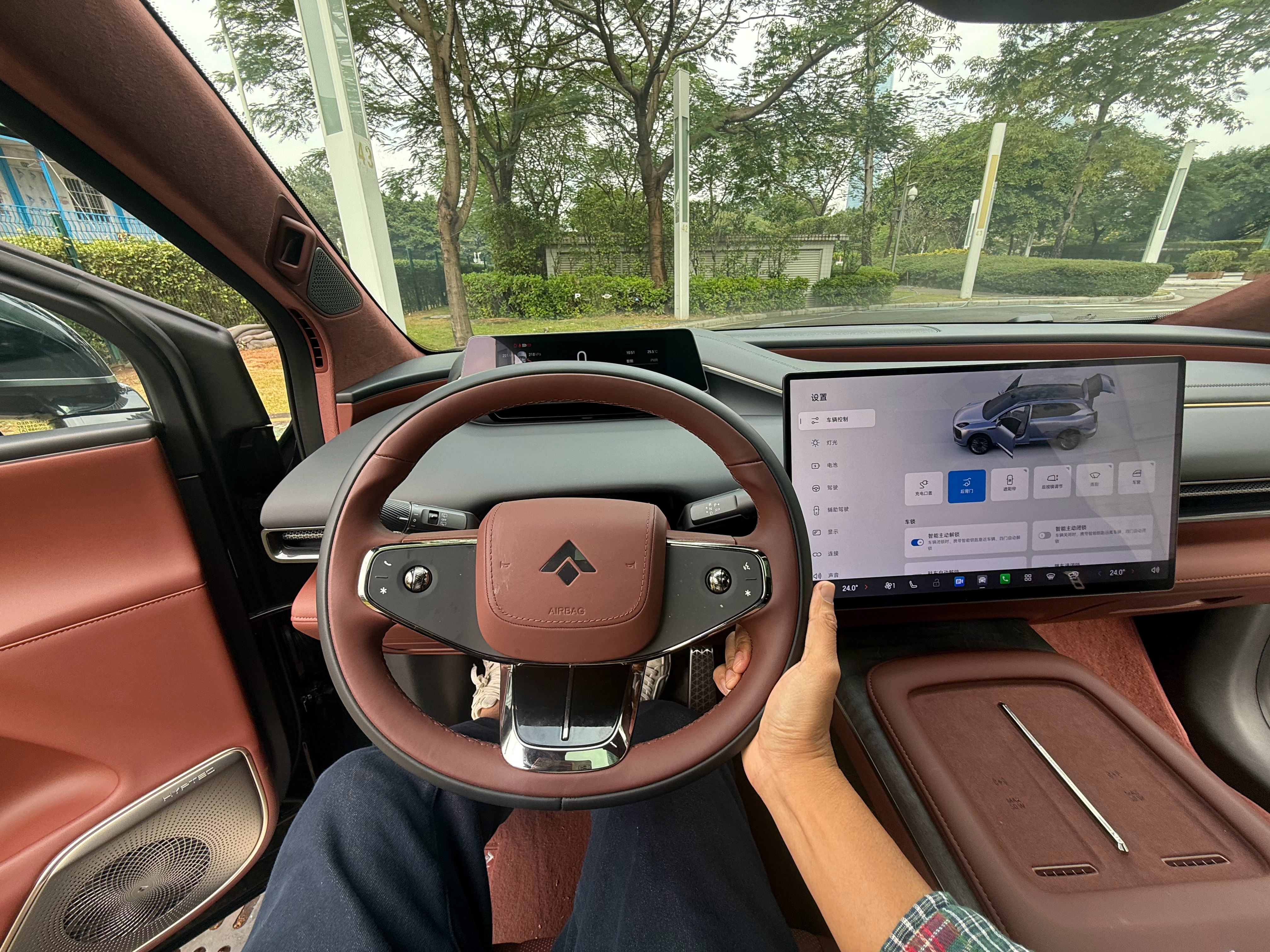 开它去运车模，还有多少人是没打通热线的？ 