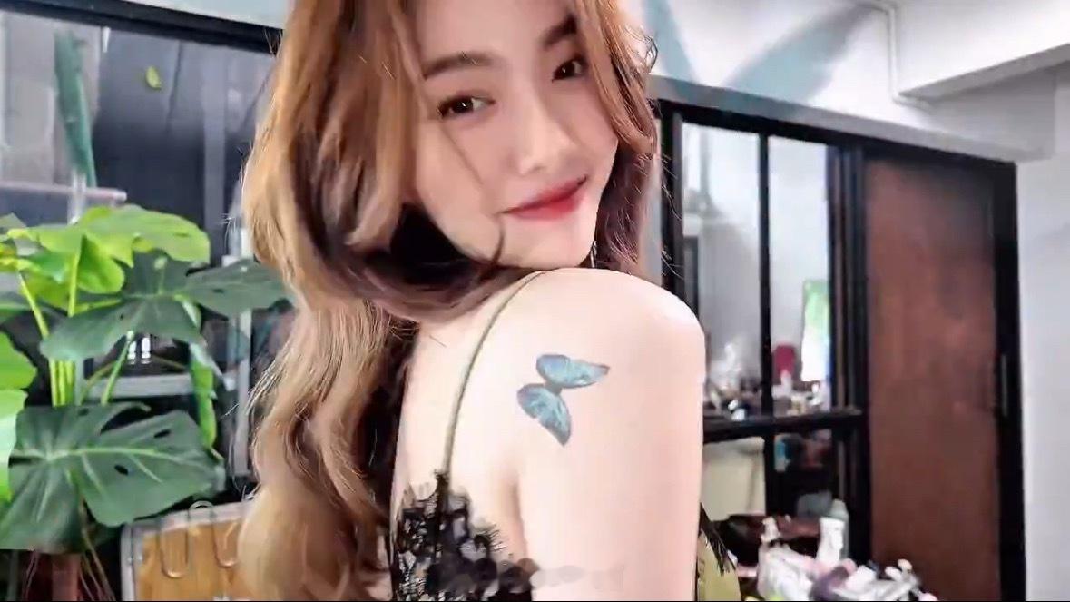 简单想了想，带感的人设真的很多啊，泰国人实在不会吃比如很想看奥演个病娇，病娇这个