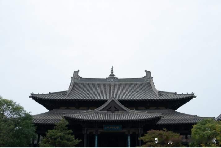 给大家分享我相册里大同旅游的照片，先考考大家，猜猜这是大同哪个著名景点？
在大同