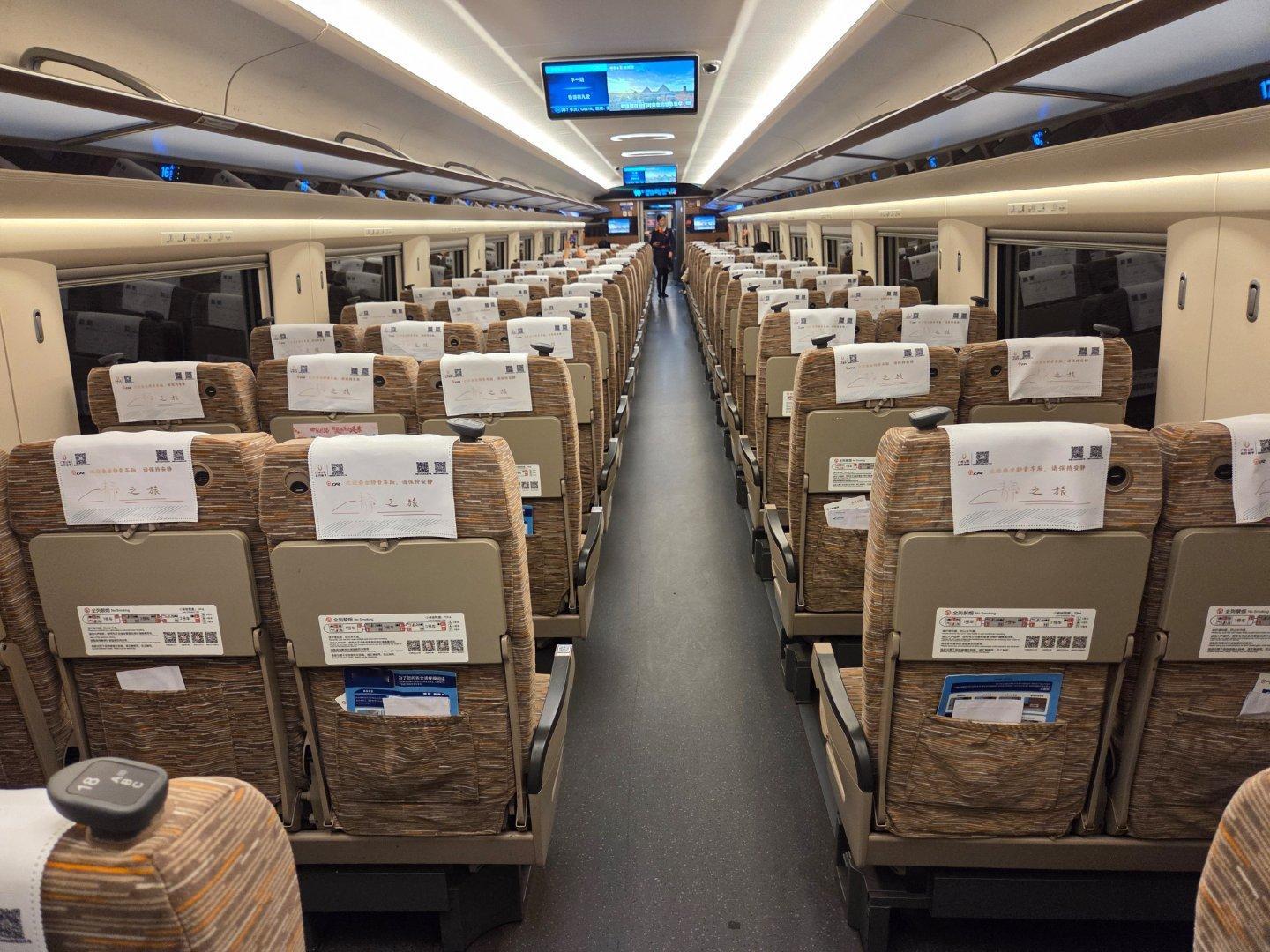 我也给春运添添乱。 