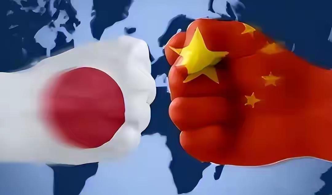 真的太狂妄了！日本极右翼政客叫嚣一定要杠到底，他的底气是什么？中国又该怎么办？