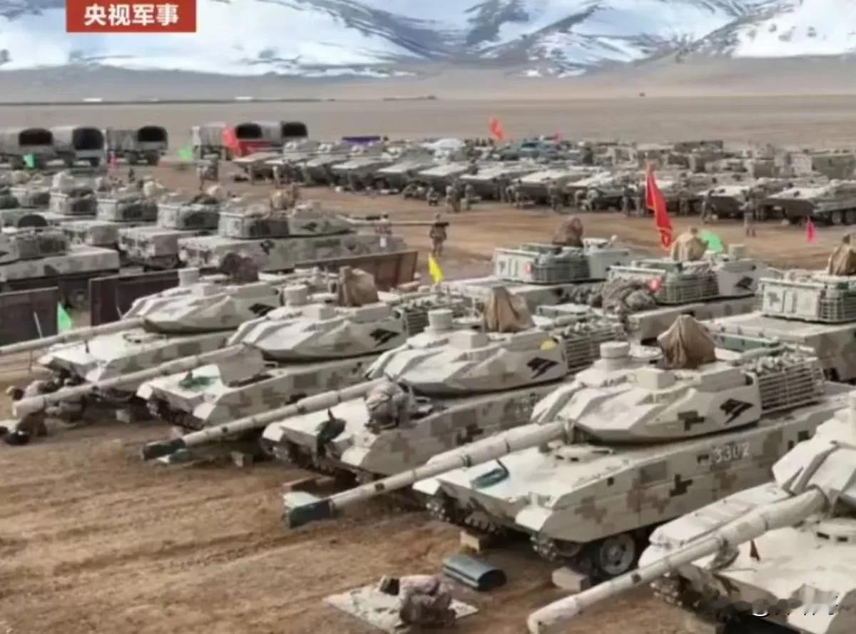 我某部重装合成旅在中印边境地区进行的常规军事训练，挑动印度媒体的神经，近日印度媒