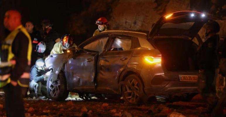 不止比亚迪！中国车两次硬扛战火，暴露中国工业真实实力！耶路撒冷比亚迪导弹下全员生