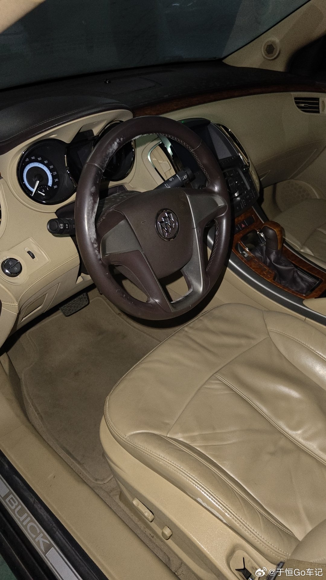 看了十二台车，全菌出击实在好恶心 