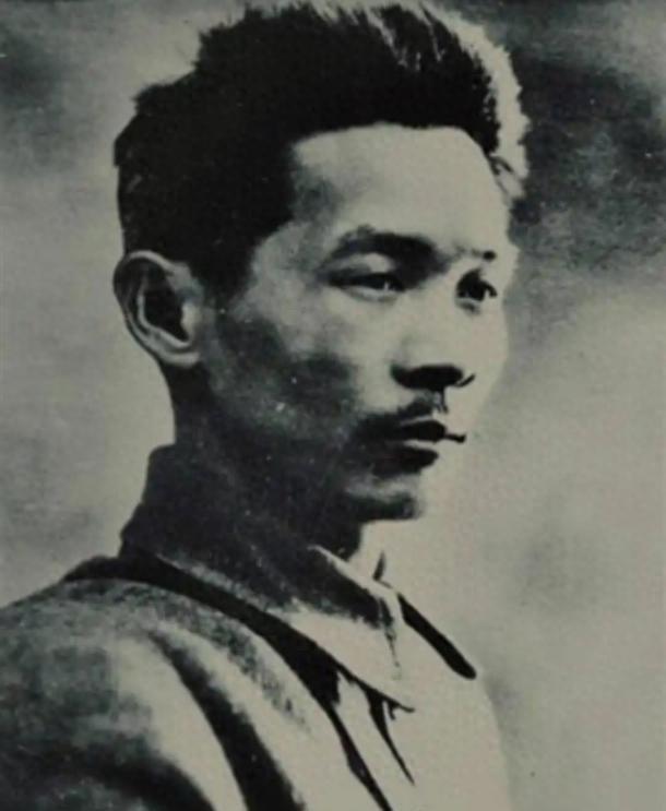 张发奎手下90年代赴美时向刘景容提问：他是否清楚我们实际上是地下党成员？
199