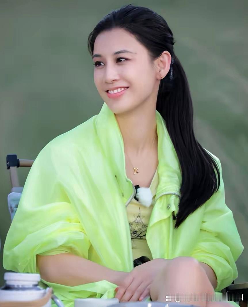 演员演节目，真假难辨。离婚综艺也全是剧本，资本游戏一目了然 