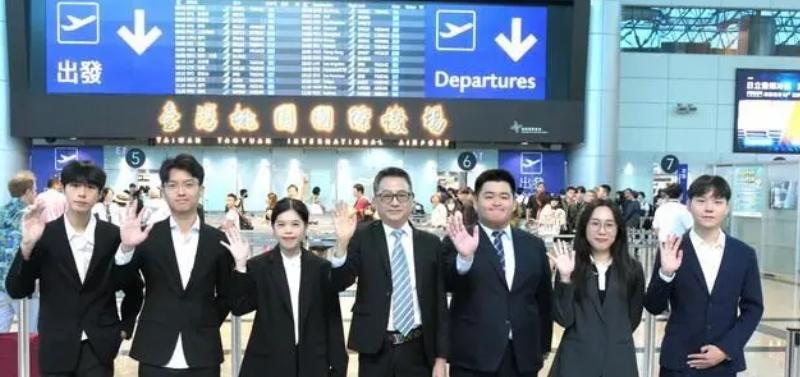 台湾民众党青年团7月14日首访大陆，中评会主委李伟华率团抵沪：越是两岸情势严峻之