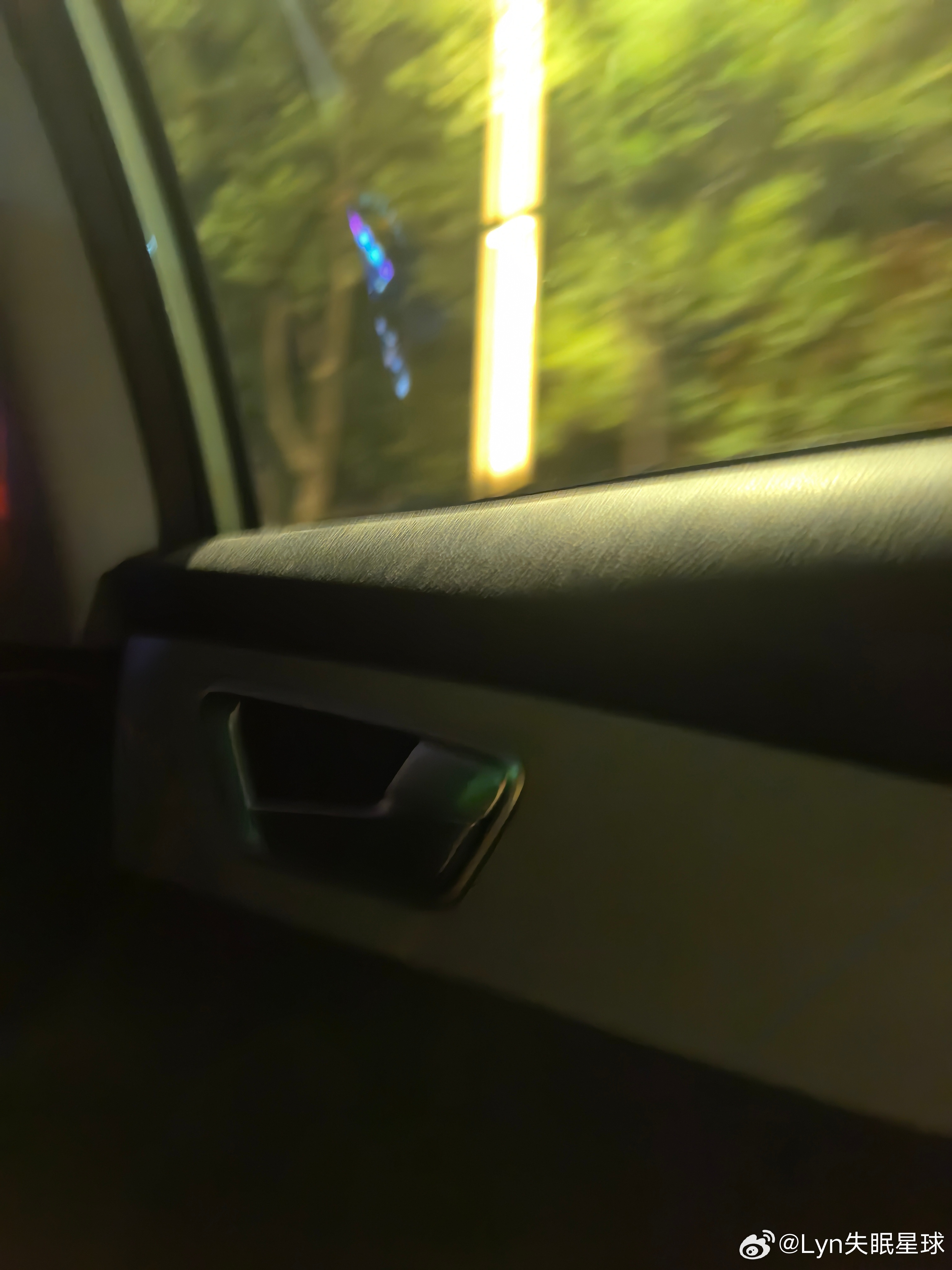 下班回家明天继续日子一定会好起来 