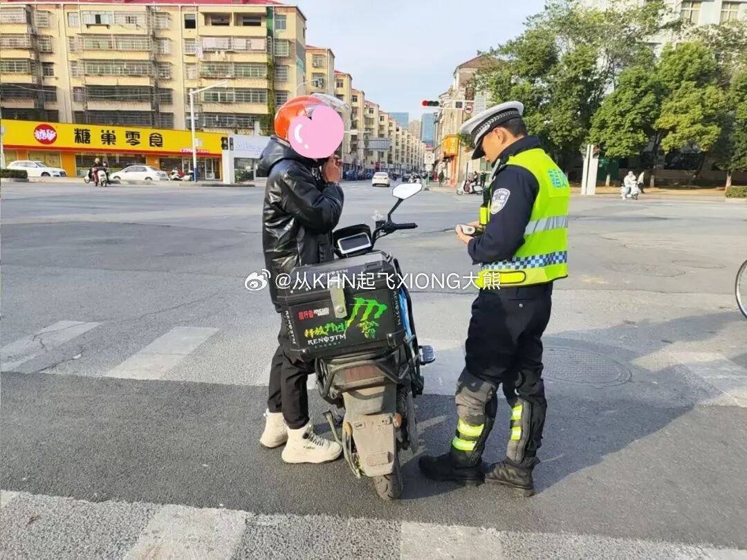 【英雄城交通•综合 | 守护道路交通安全！南昌交警全城严查交通违法行为】 南昌稳