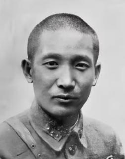 1969年张治中病逝，周总理参加告别仪式后，找张治中子女单独谈话：“你父亲生前保