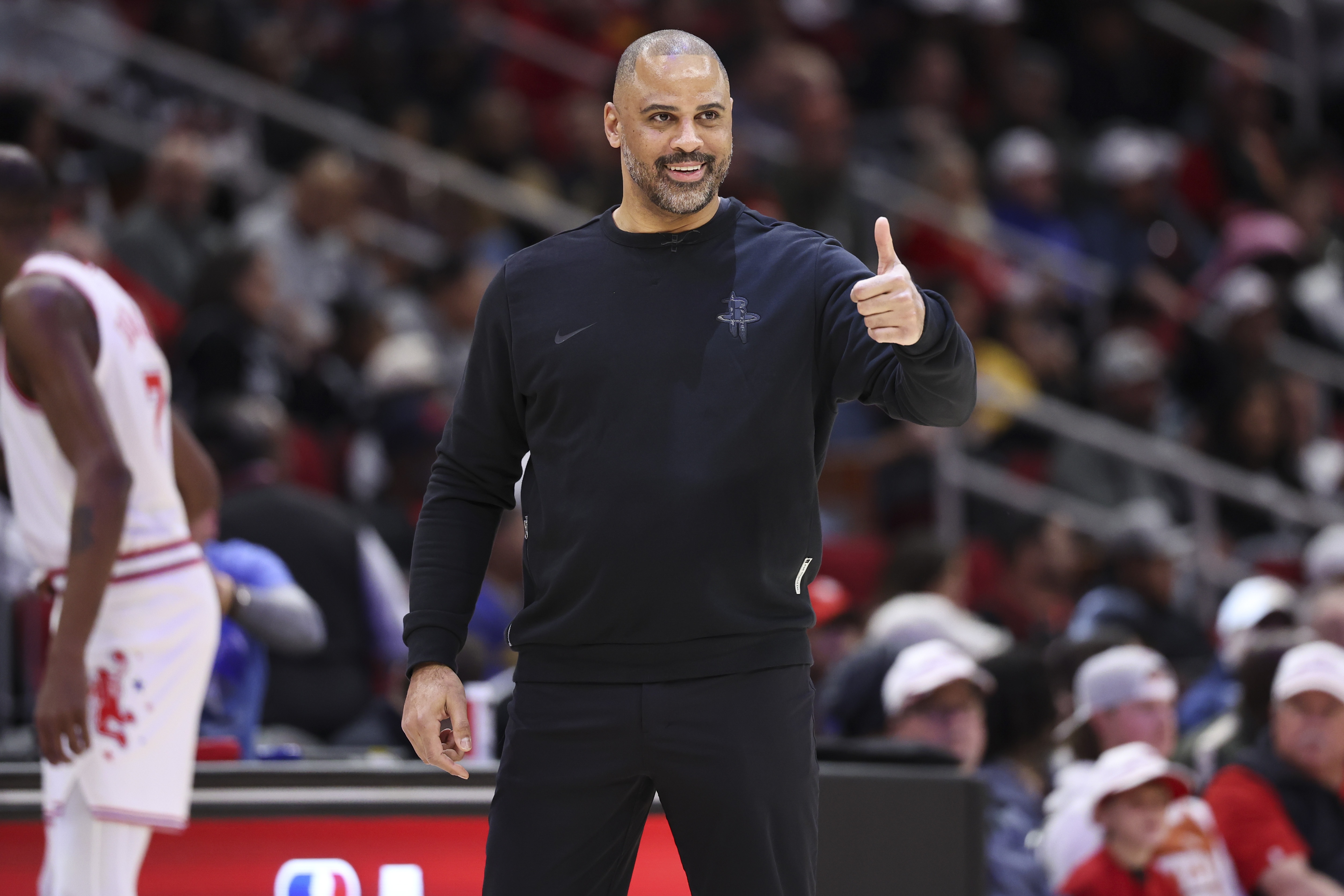 火箭限制对手得分低于100分时11战全胜 低于105分时20胜1负