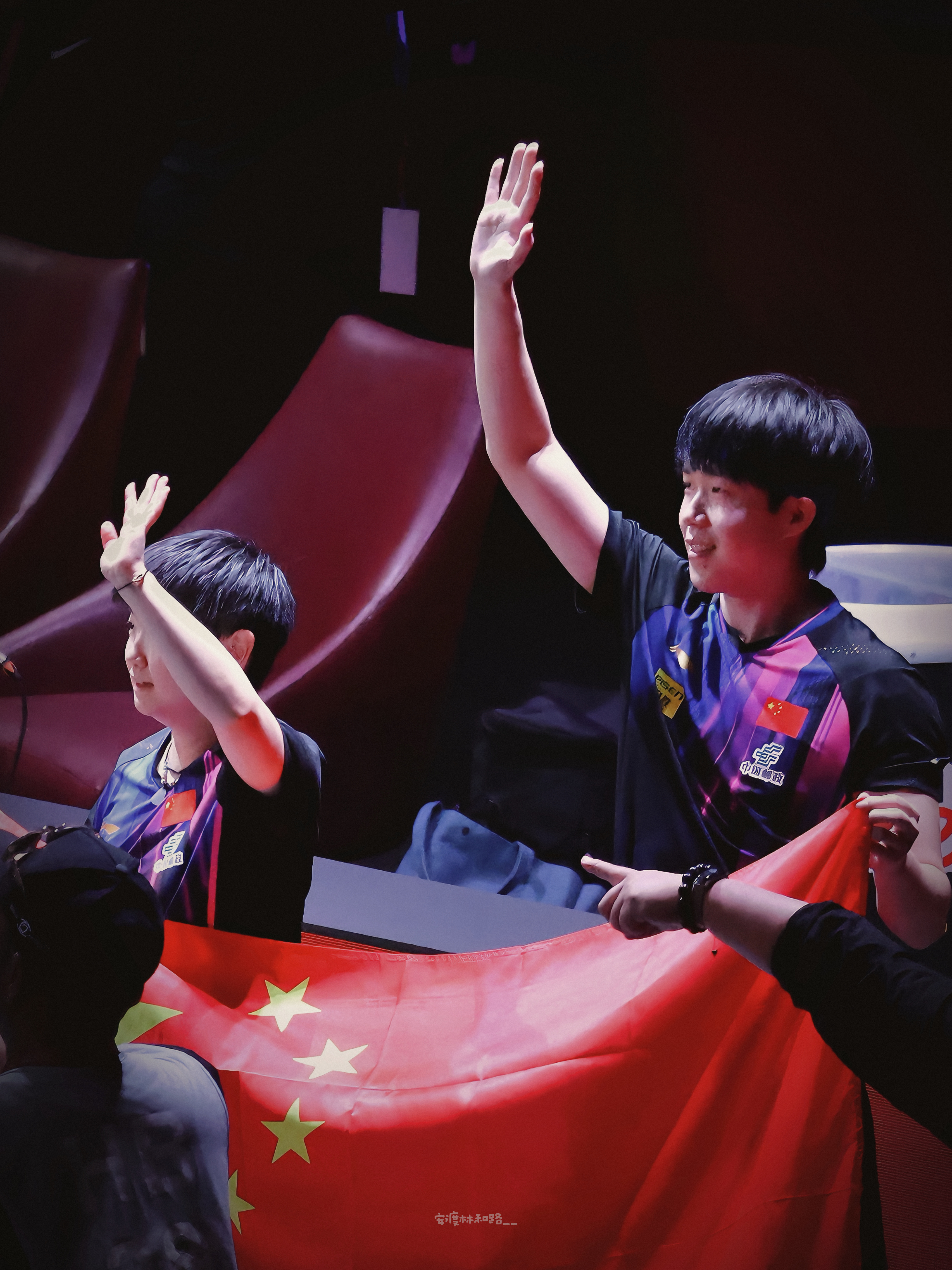 拥抱爱