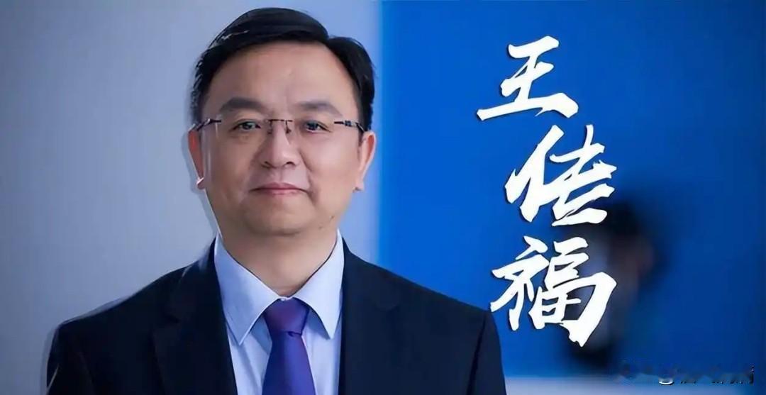 比亚迪这波宣传也太成功了，
一瓶珍藏的老酒，
换一场刷屏全网的交车仪式，这买卖，