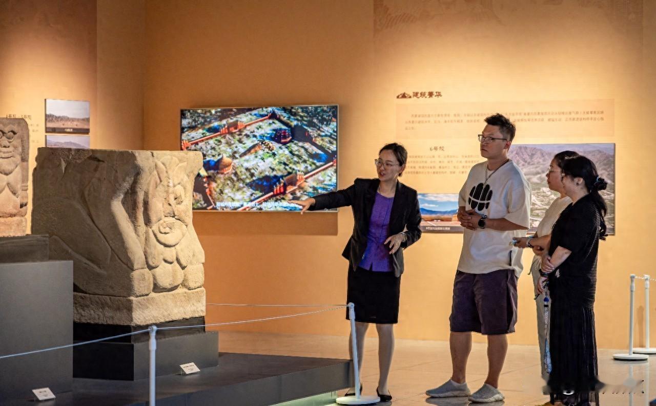 西夏陵文物在山西展出，正史里找不到它，它到底有多真实？
6月16号，山西博物院门