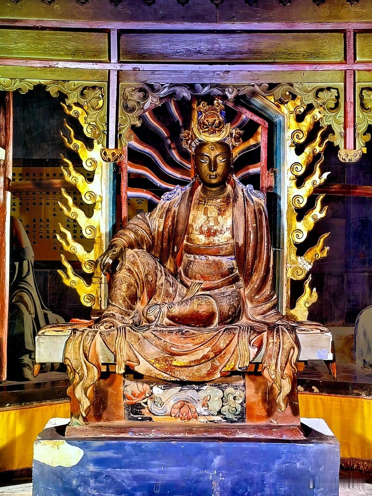别再只认大肚弥勒了！这尊云峰寺造像，才是弥勒的“本真模样”🙏
 
你印象里的弥
