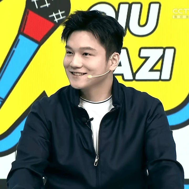 一个眼里有星星的帅咚仔‼️#竞燃是你# ​​​