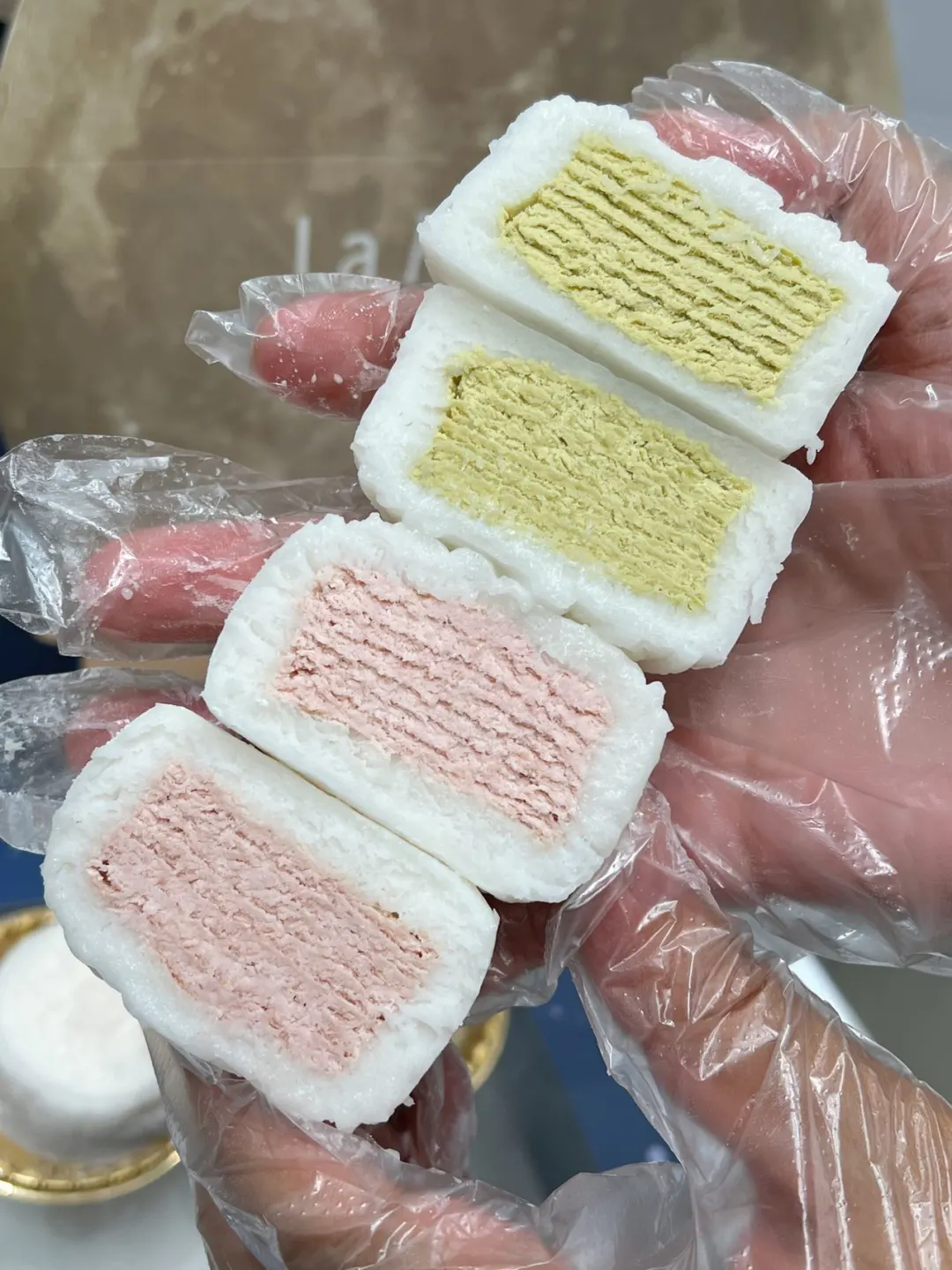 吃了几年的千层蛋糕，终于出月饼了