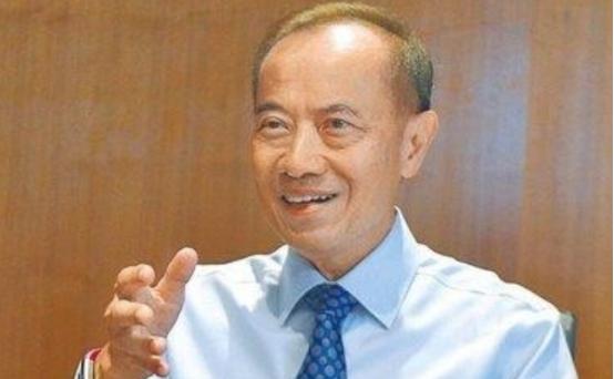 新加坡前外交部长杨荣文，抛出惊人言论：如果必须选边站，新加坡现在会选择美国；但2