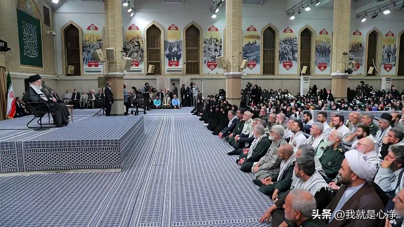 朋友们切记，殉国这个东西是有豁免权的，咱们中国人最懂这一点
历史上有很多有污点的