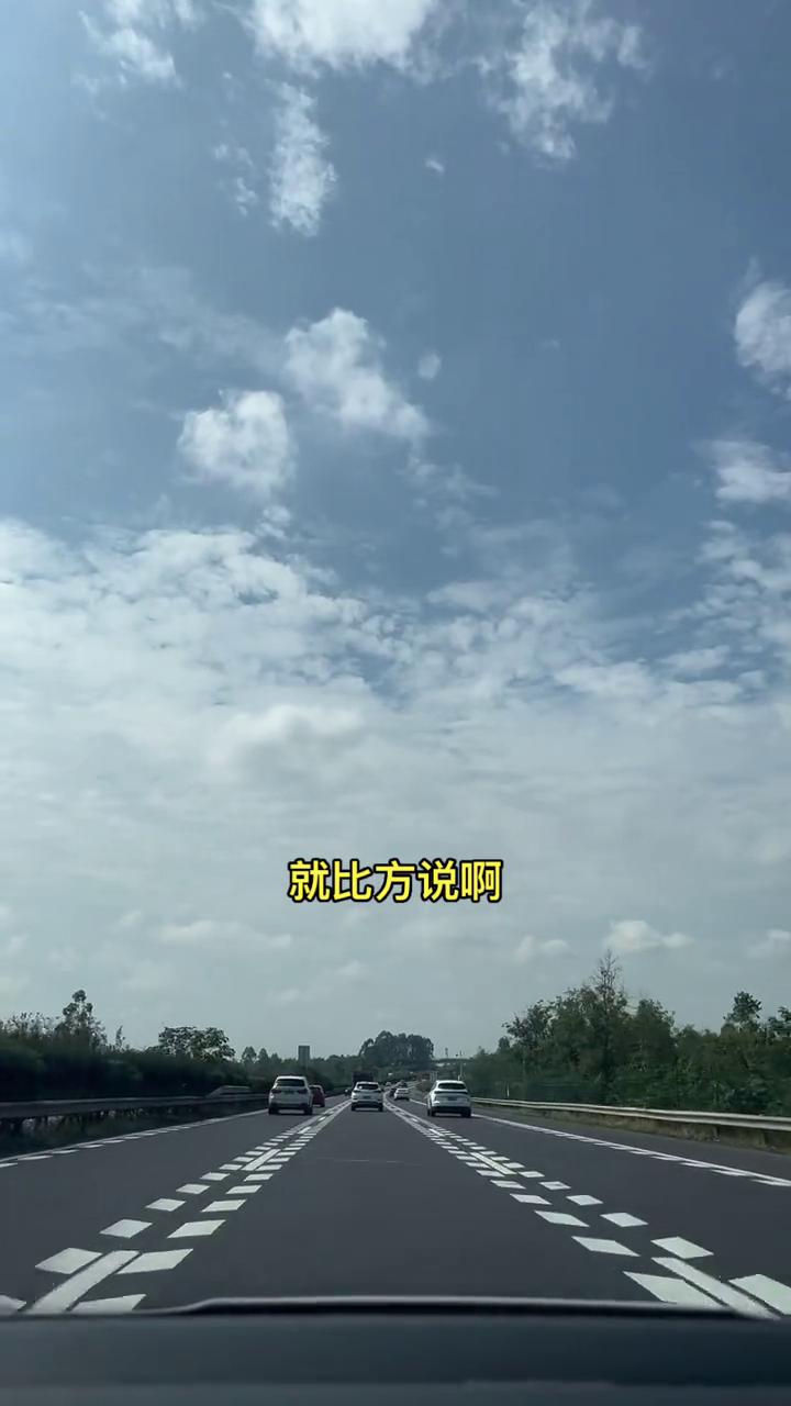 什么车的尾灯最有辨识度？比方晚上在高速上开车的时候，不用看车子的车标，不看它的前
