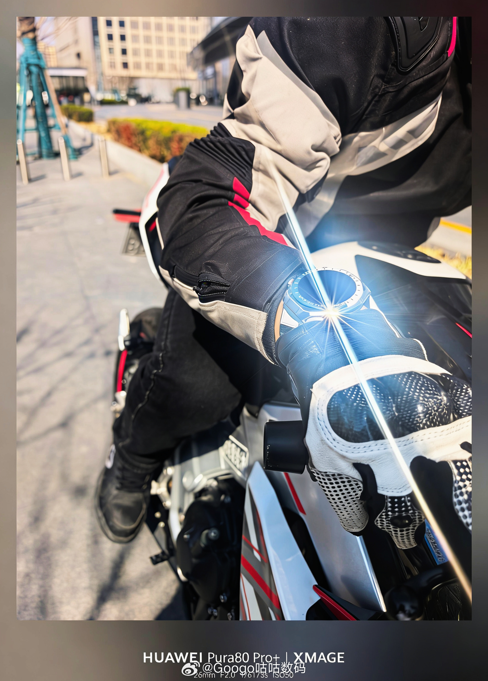 男人的第一块绿水鬼华为WATCH Ultimate 2旷野绿