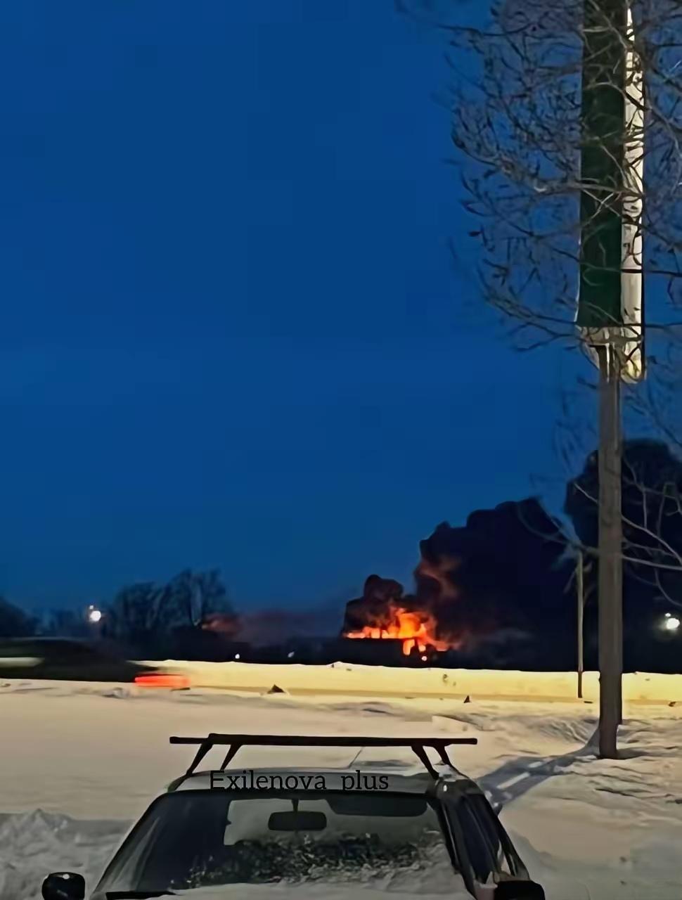 “友谊-1”输油管道的鞑靼斯坦卡莱基诺泵站已持续燃烧第三天。

​​-- 第一个