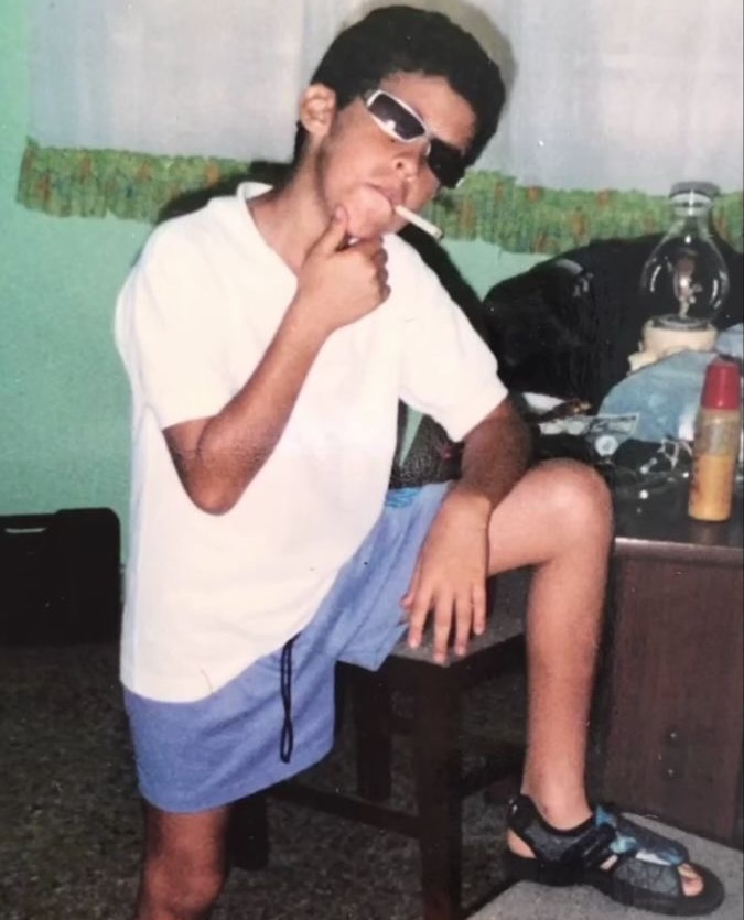 “坏兔兔”Bad Bunny童年照🐰 