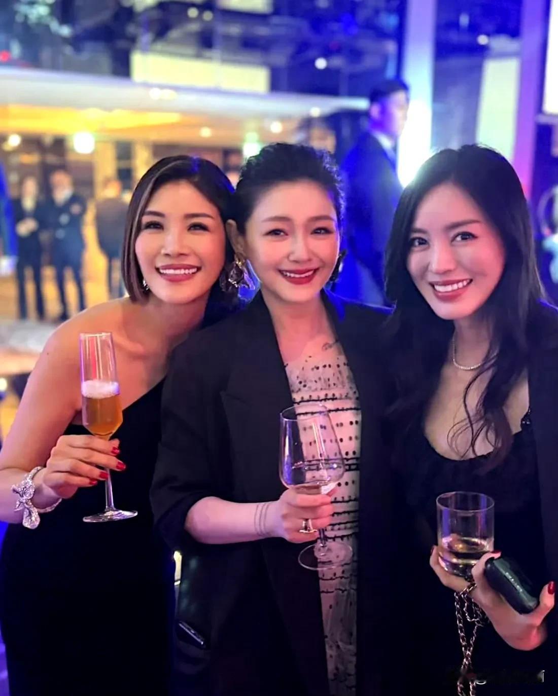 美美大S✨这状态还有人说不好，美爆的50+女性大s真的好漂亮