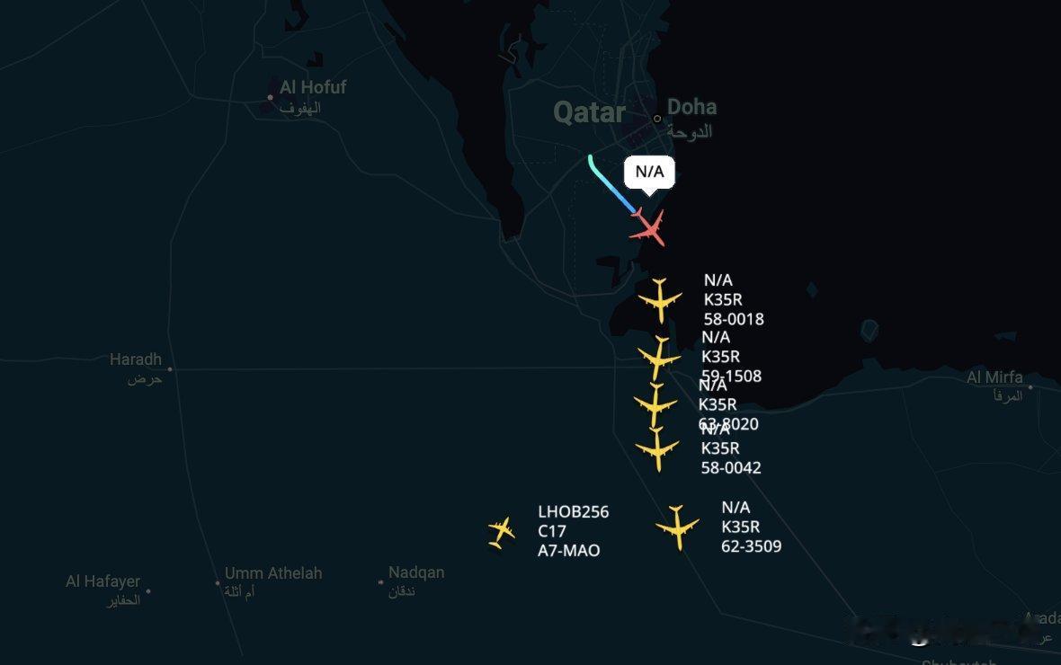 “中东上空乱成一锅粥！”当地时间2026年1月15日，目前随着美国当局威胁要对伊