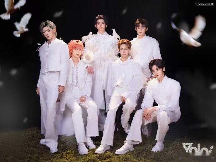 ADD在后台到底cha了多少明星星光大赏后台的社交天花板，绝对是ADD！从演员到