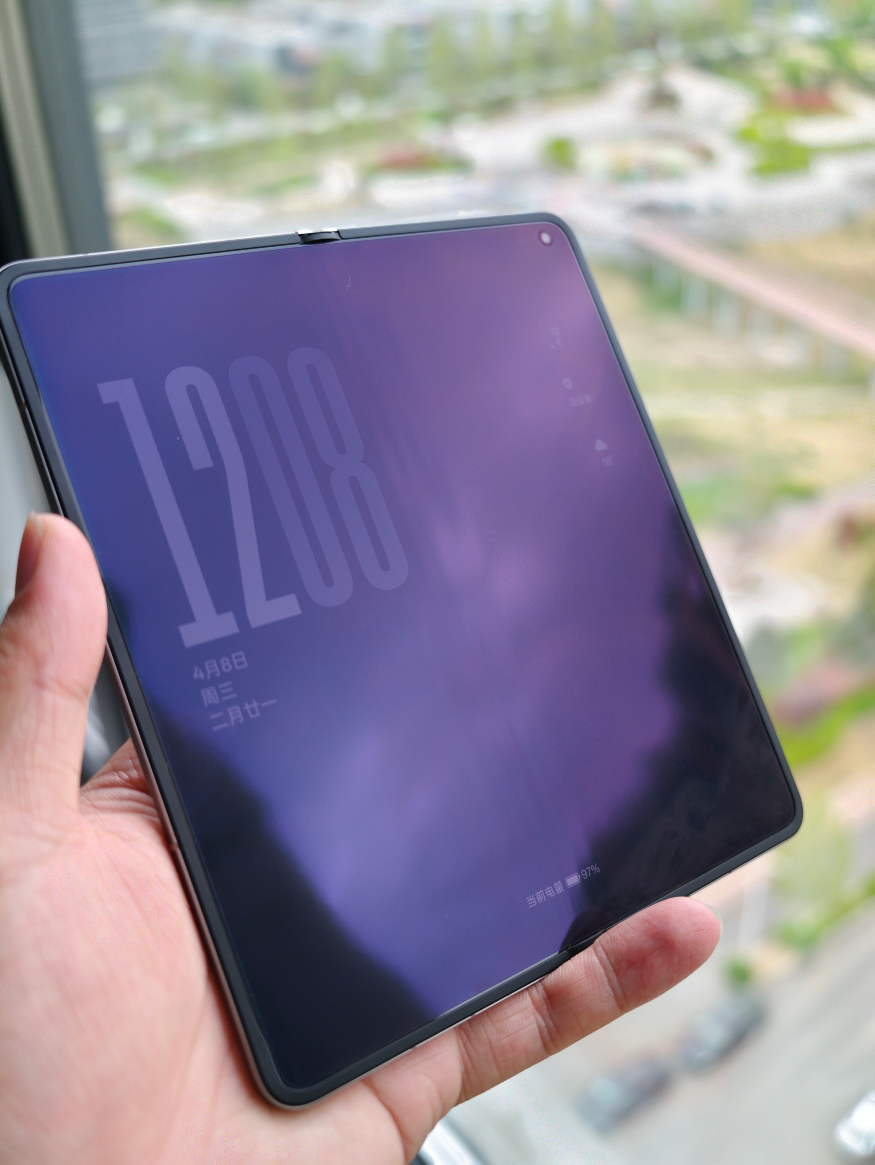 OPPO Find N6 首发国行带票1T卫星通讯版，在主力使用半个月后，静置一