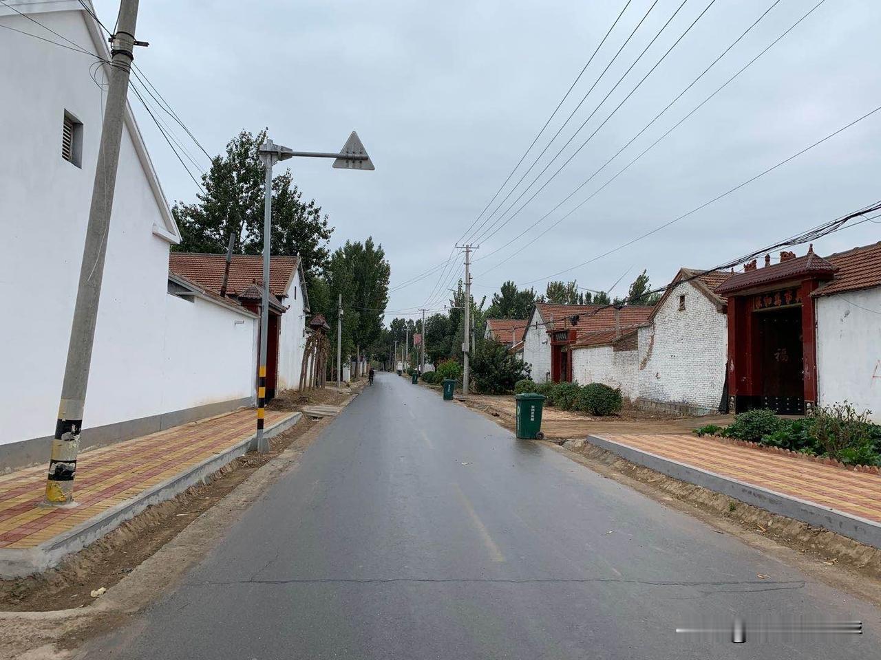 今天大年初六，这些回家过年的终于走了，农村又恢复了往日的平静，真的是不希望这些人