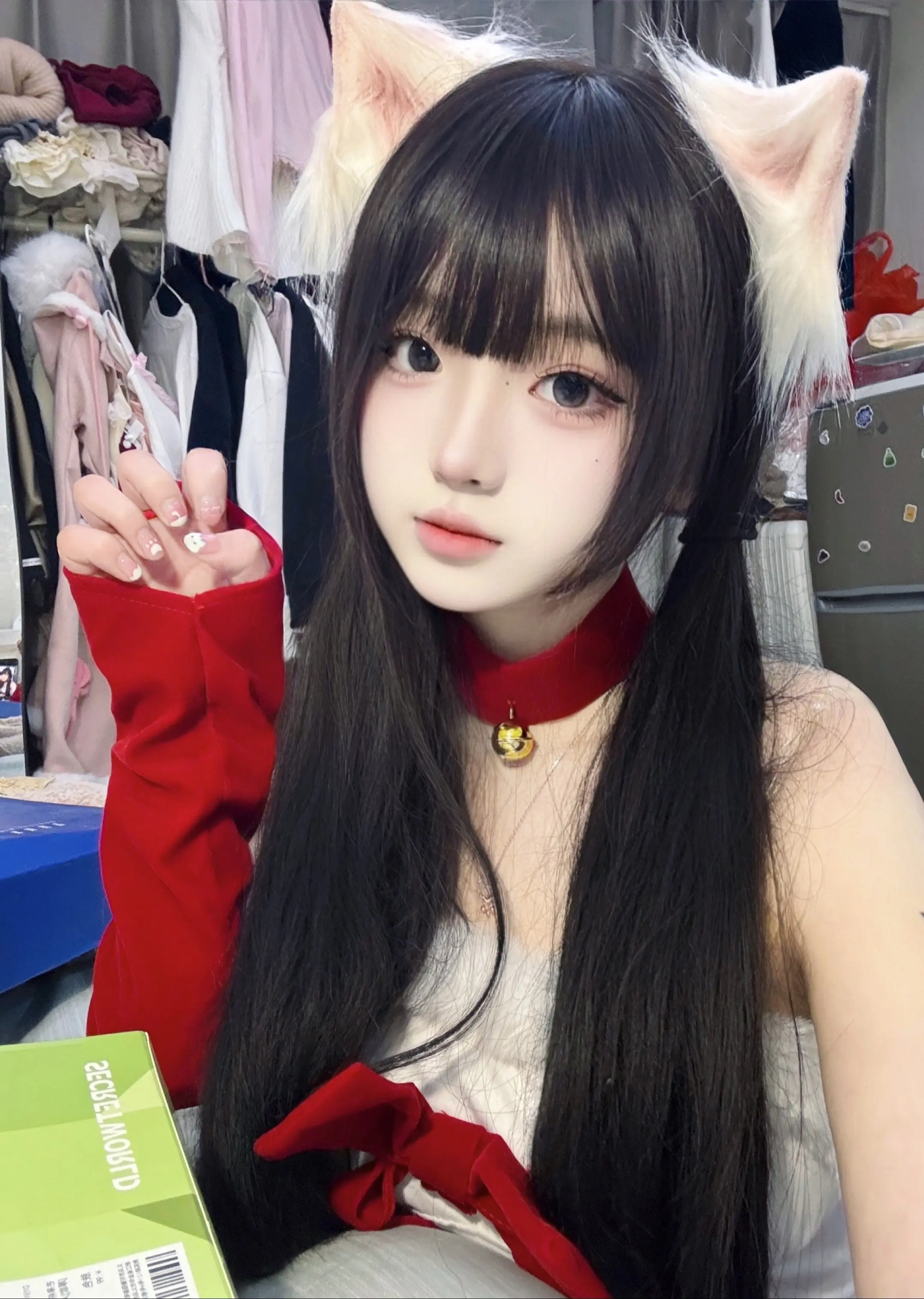 妹子你长得确实很漂亮而且我经常听见你问候别人妈是不是死了真是又漂亮又会关心人
