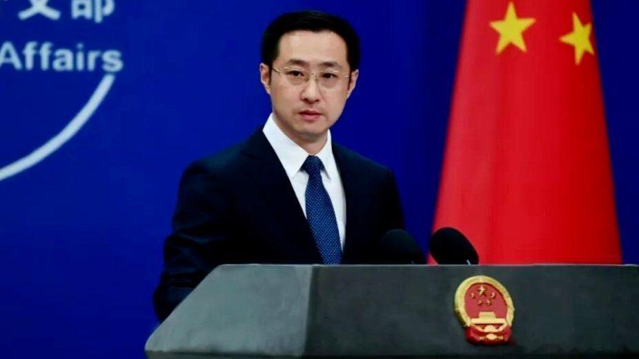 凤凰新闻【中方驱逐《纽约时报》一记者出境，外交部回应】据凤凰卫视报道，6月1日，