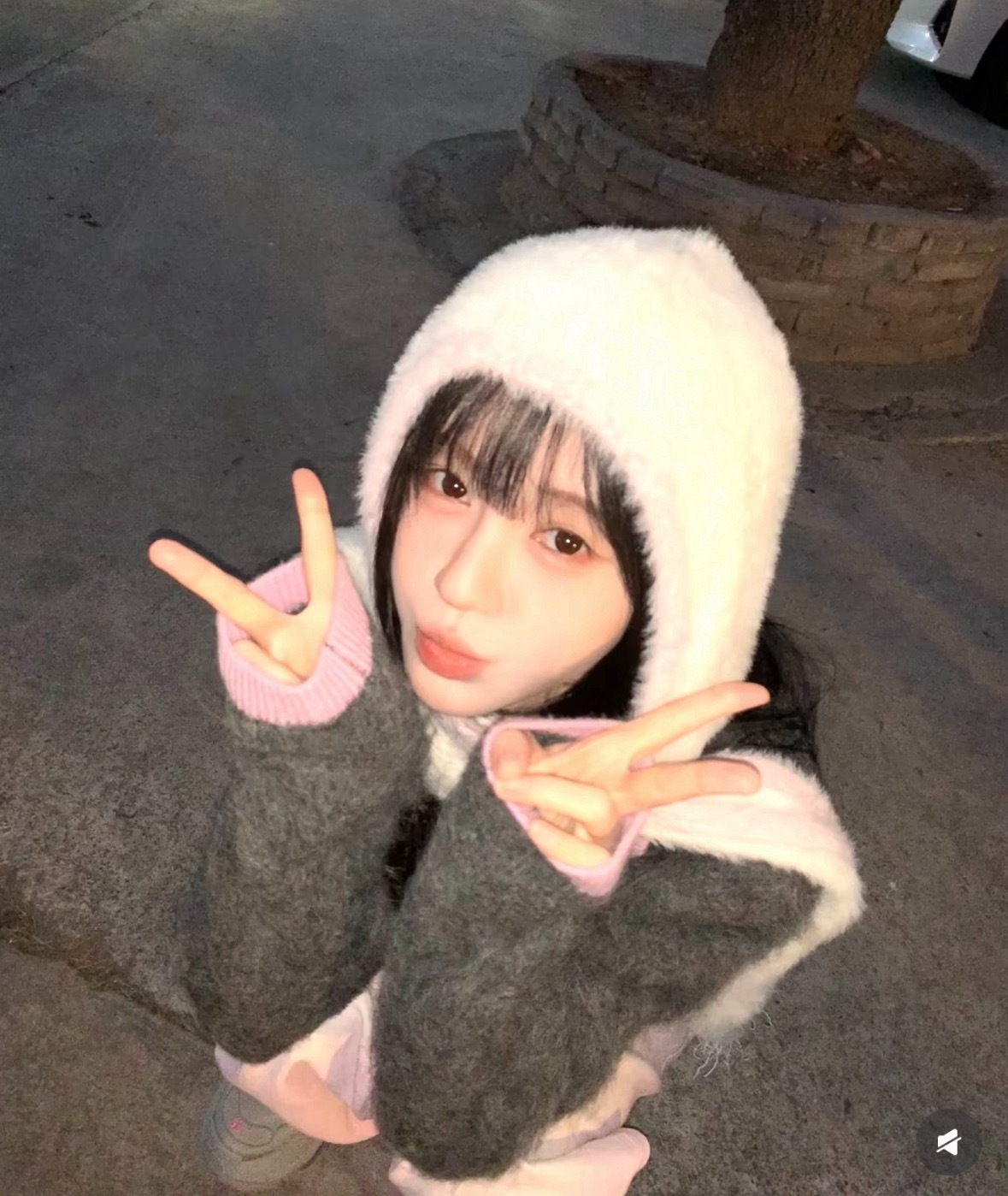 我不行了有橘丝喜欢鞠婧祎出去玩的自拍她剧组拍戏太忙了哇[笑cry] ​​​