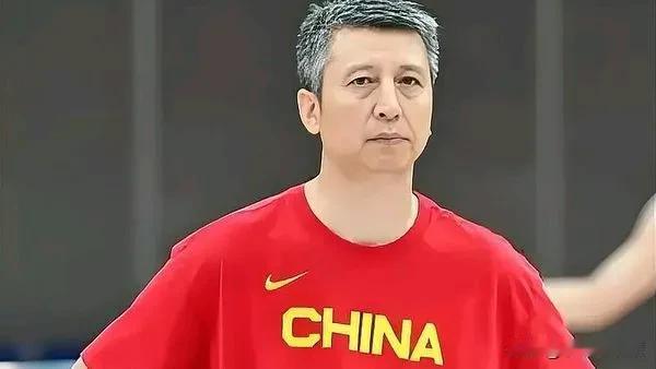 中国男篮惊天逆转日本！争议哨不断却靠血性赢下生死战

2026年2月26日，中日