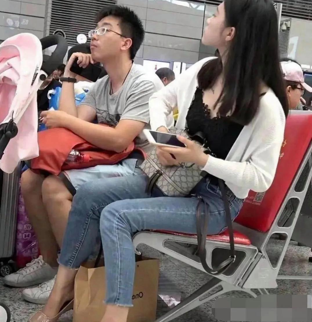 不得不说，这哥们儿单身是有原因的……