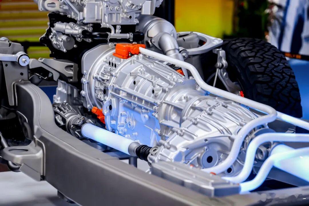 奇瑞柴油机混动，P1+P2.5+双离合变速器柴油机有个麻烦，尾气中的氮氧化物排放