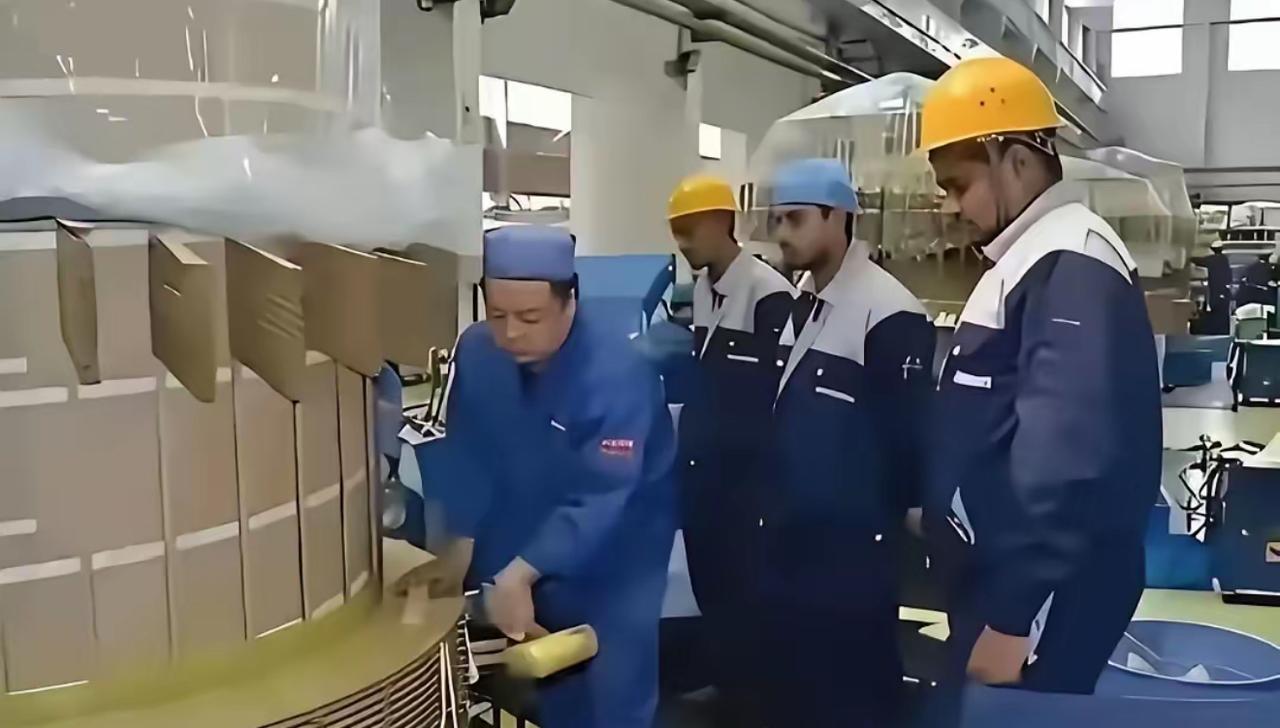 印度尝到甜头了——白嫖了一套特高压技术。所以现在还想再来一次，只不过目标从变压器