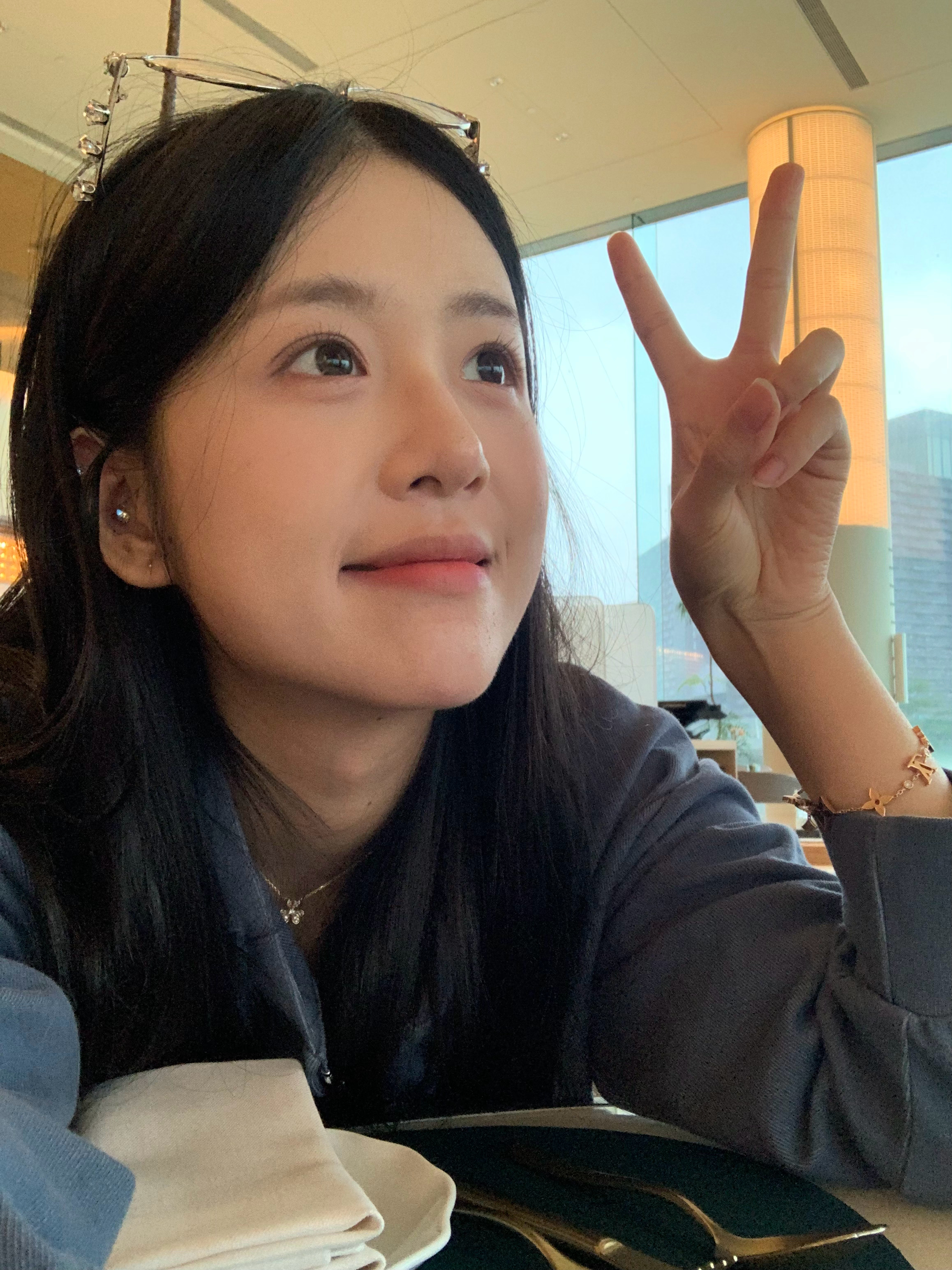 我被一阵风困在这里…  ​​​