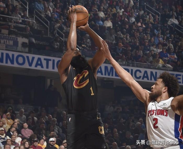 两场比赛，两种输法:哈登+文班亚马，使坎宁安沦为这两天最悲壮的超级巨星。

太难