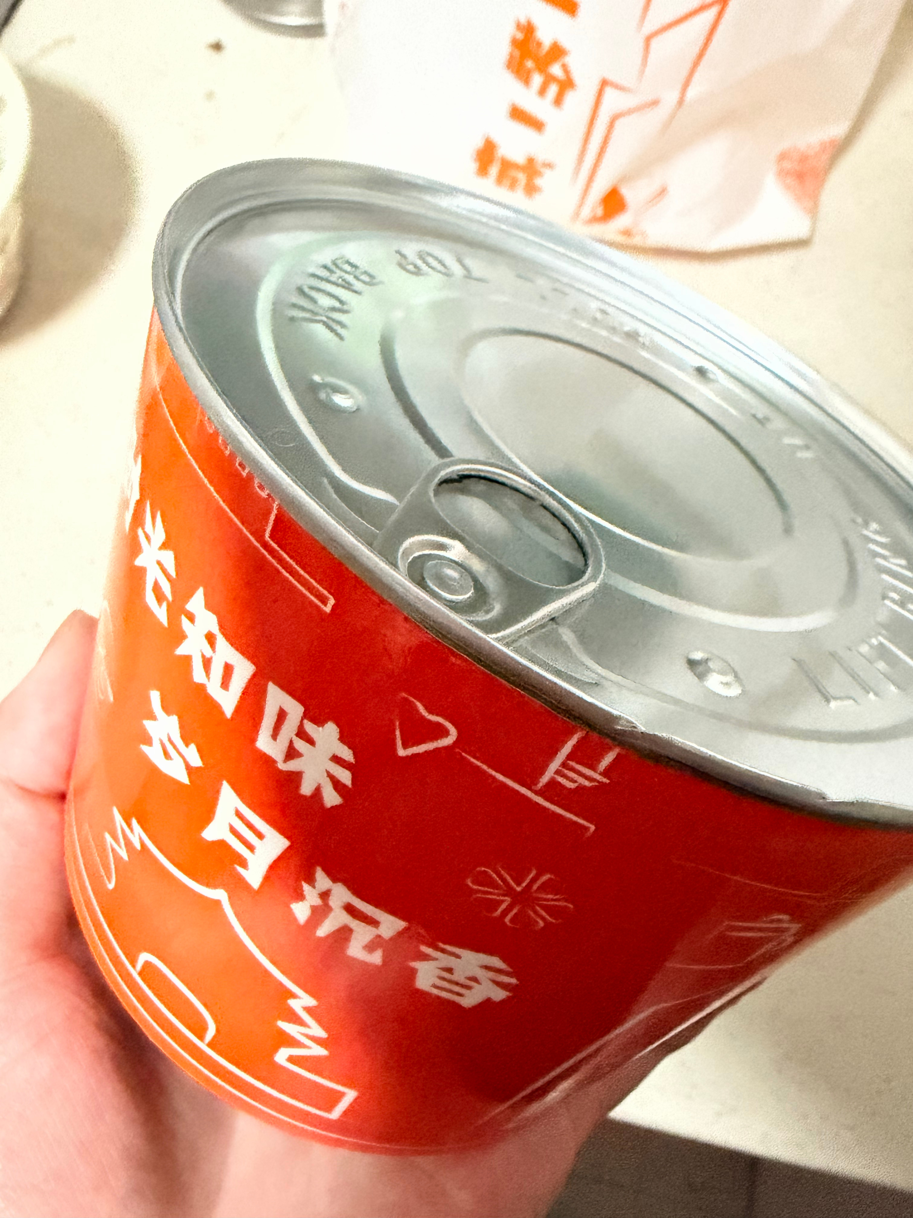 开眼了啊！外卖竟然有这种易拉罐的！！！ 