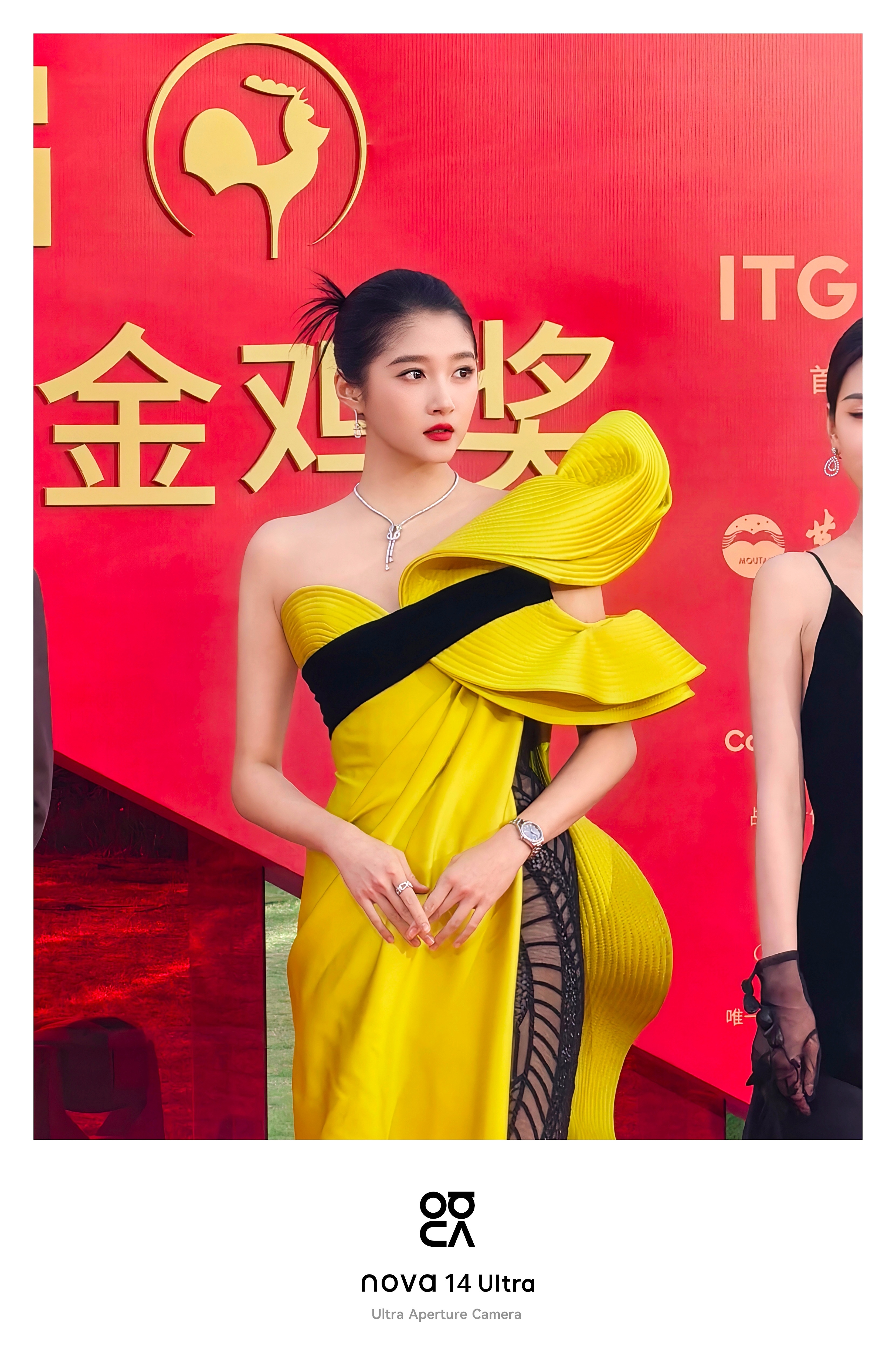 姐妹！这下神图真的有了！关晓彤这次的金鸡红毯造型和妆造也太好看了吧！这么美的造型